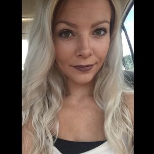 Meet your Posher, Bailey